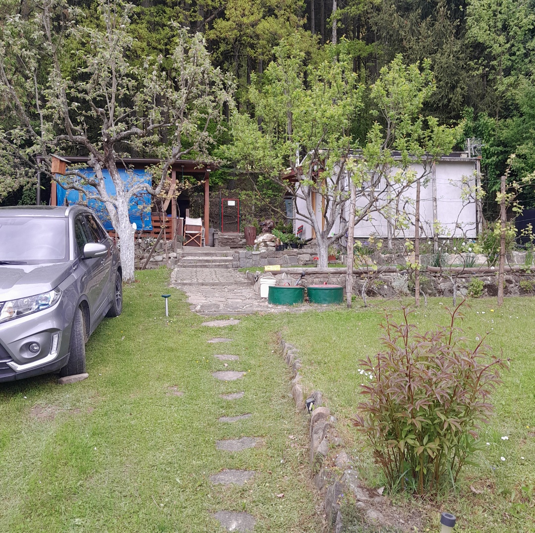 Predam záhradnú chatku na Dubni - 11