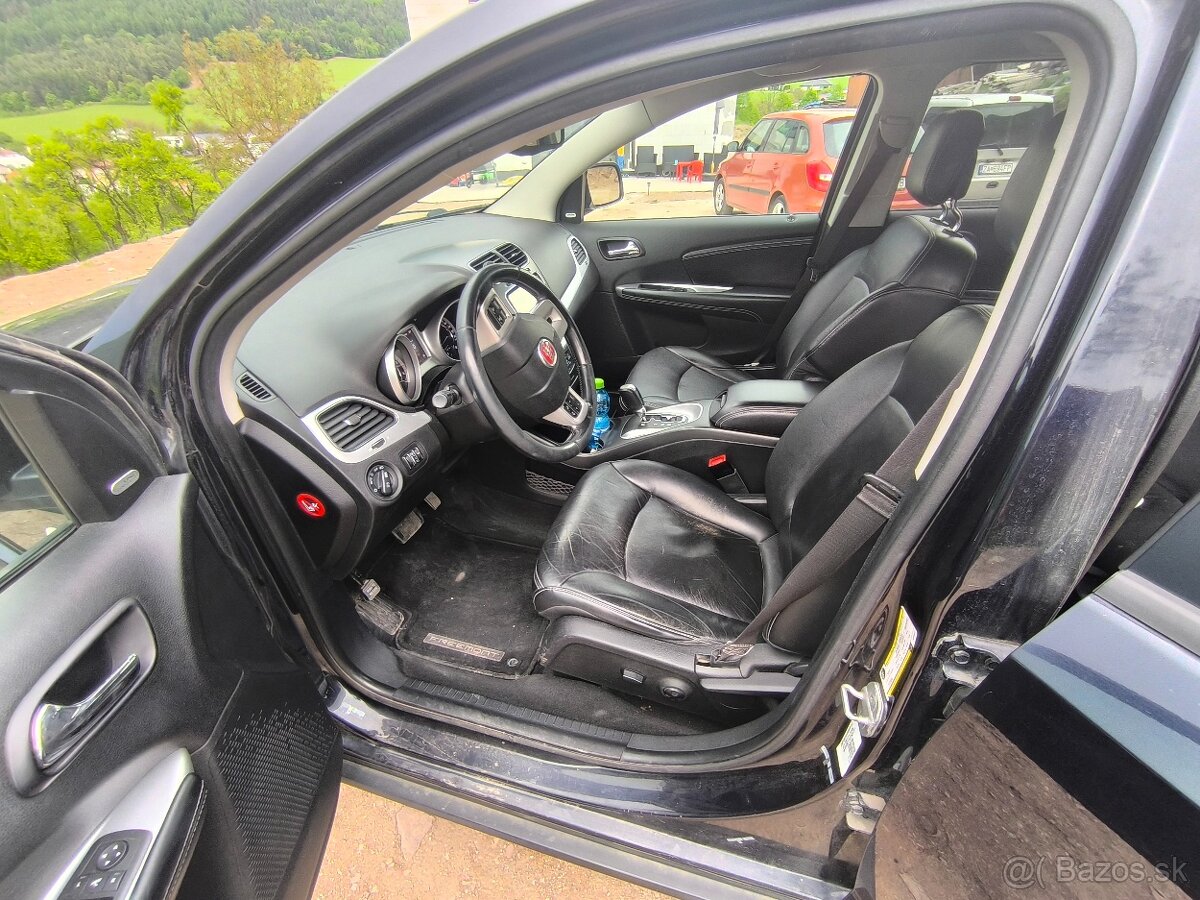 Fiat Freemont 4x4 - 11