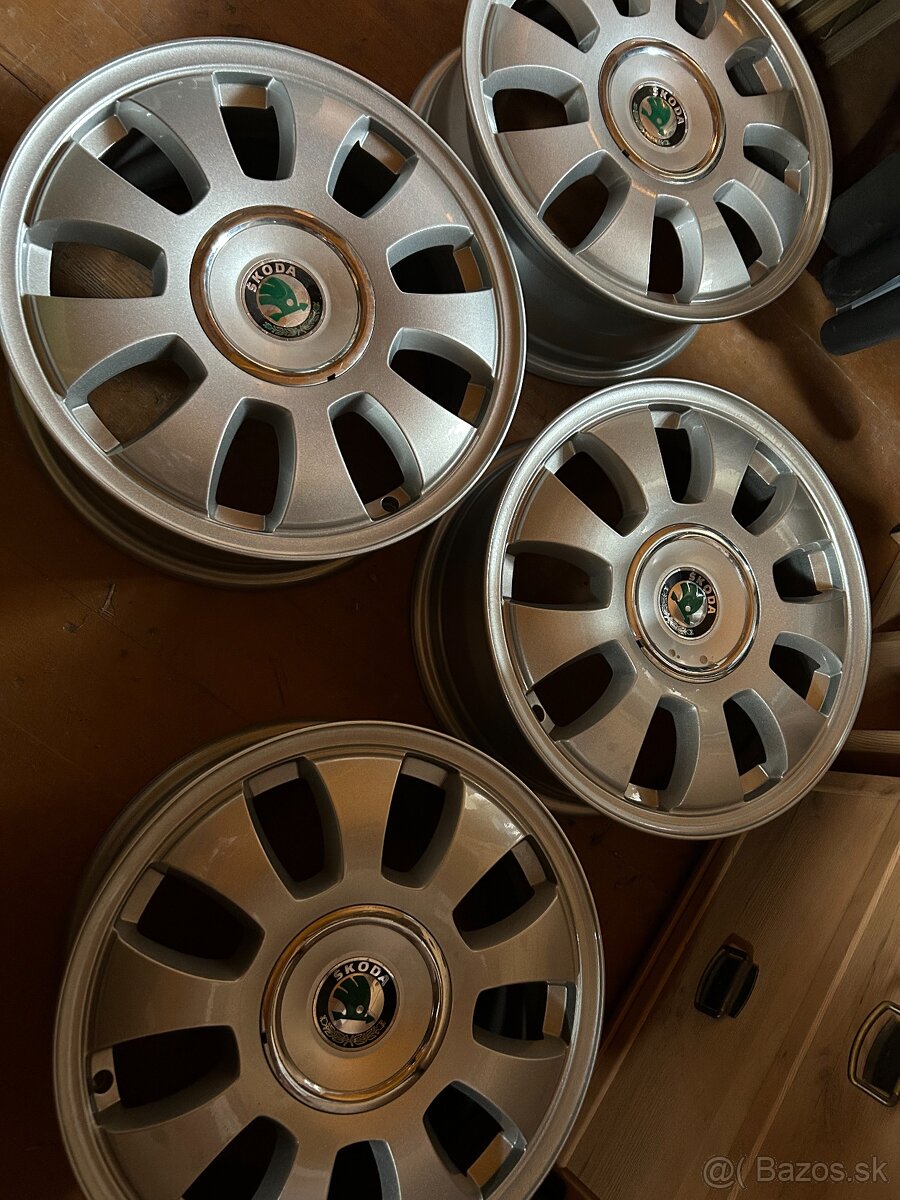 Škoda Octavia 1.9 TDI 4x4 74 kW rok 2004 - 11