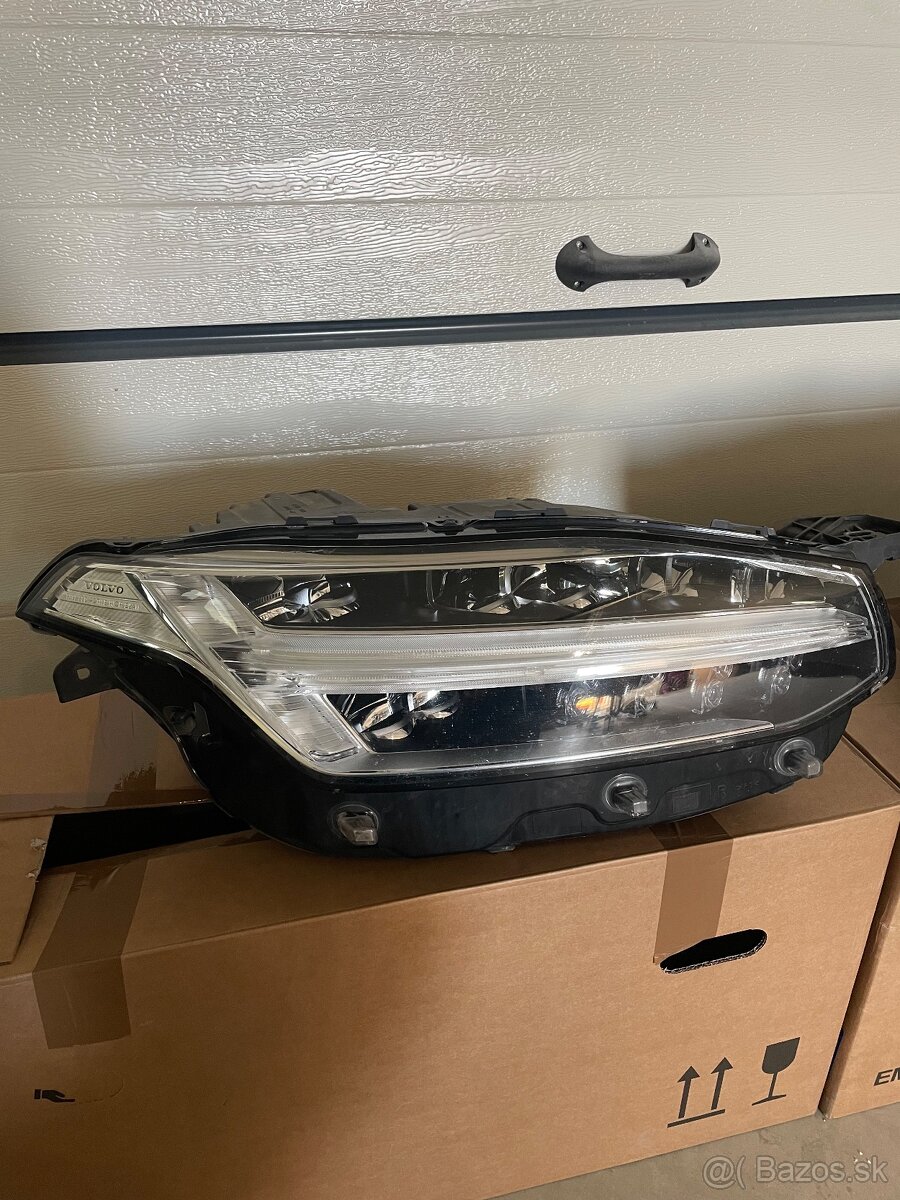 Svetlá volvo xc90 - 11