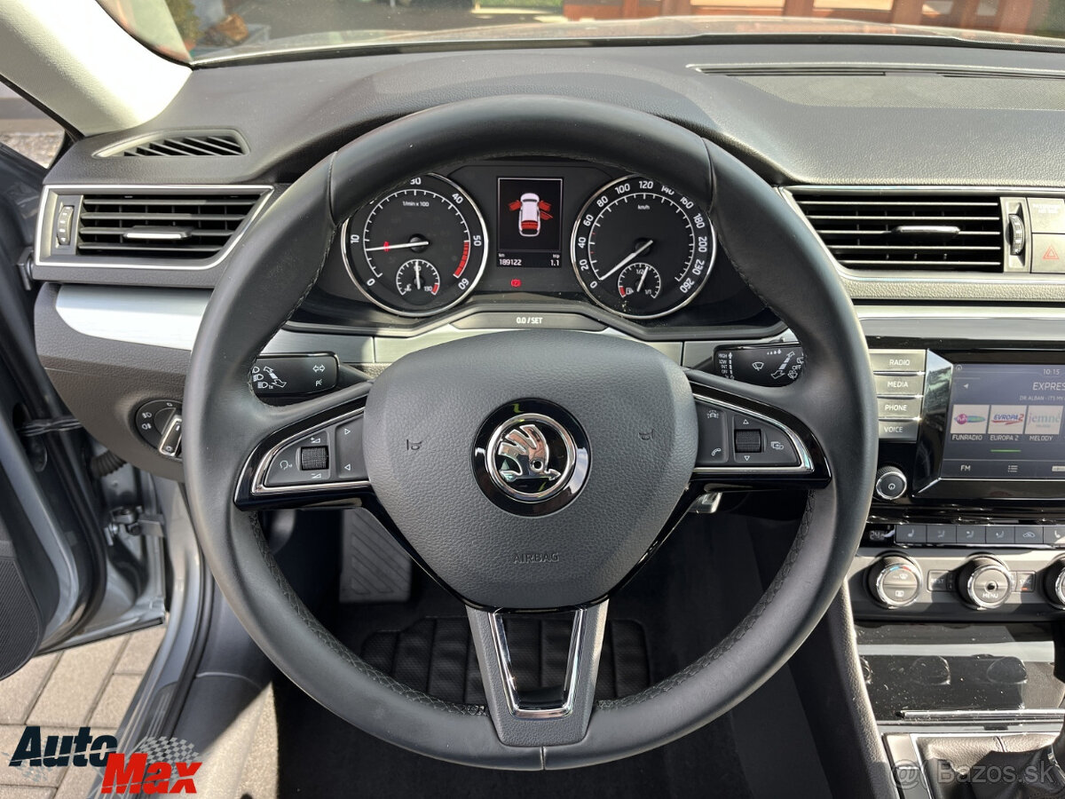 Škoda Superb Combi 2.0 TDI Style.. - 11