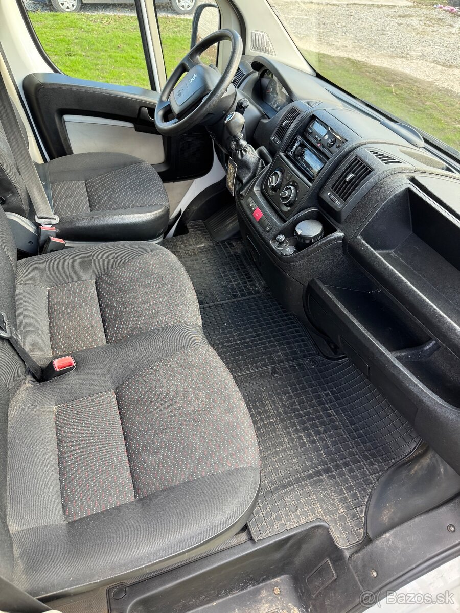 Peugeot boxer 2.2 96kw 2015 - 11