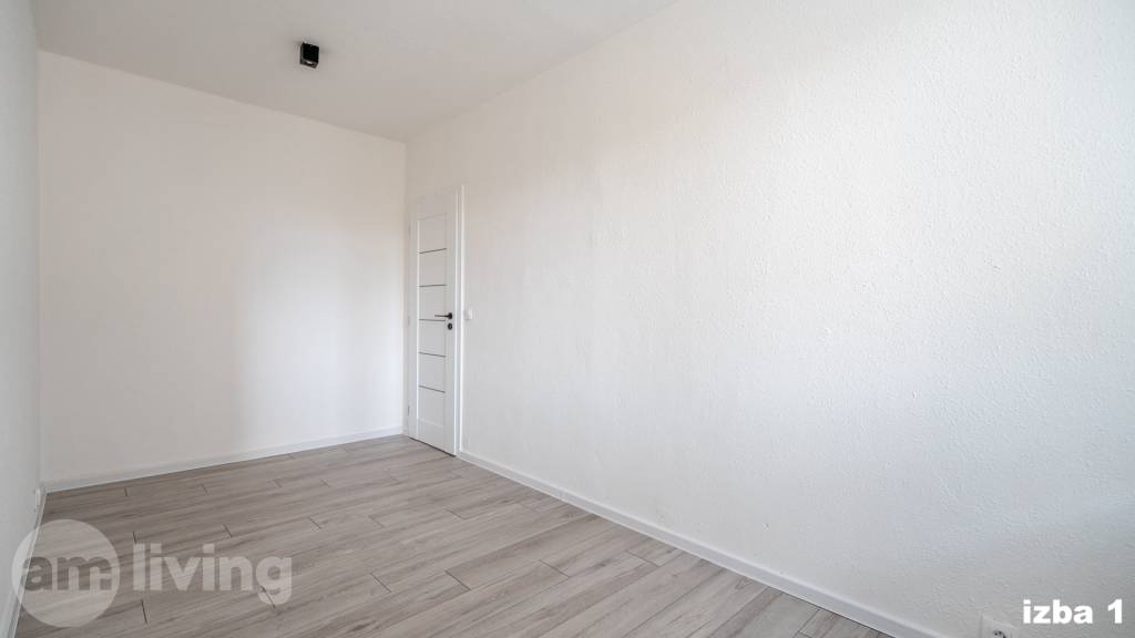 REZERVOVANÉ - 4i byt 80 m2 + loggia - Trenčín - 11