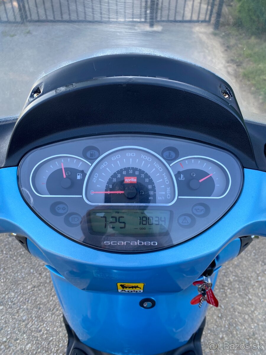 Aprilia Scarabeo 200 - 11