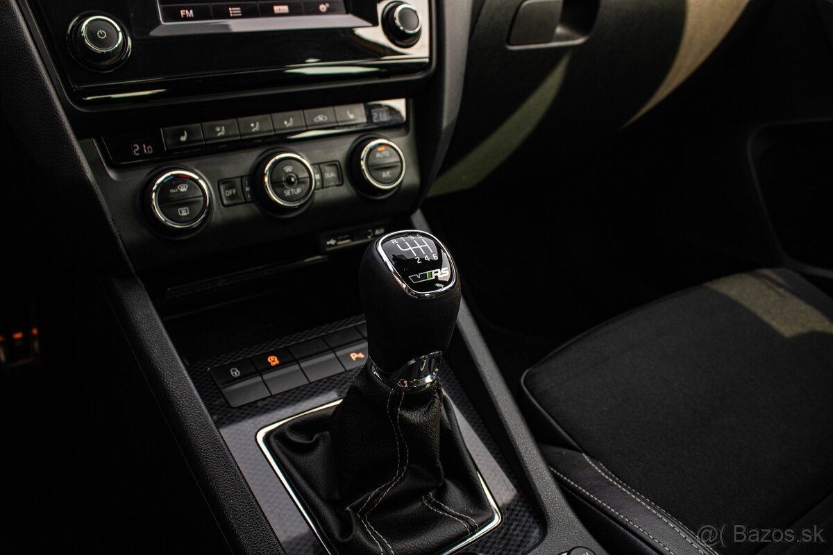 Škoda Octavia Combi RS 2.0 TDI - 11