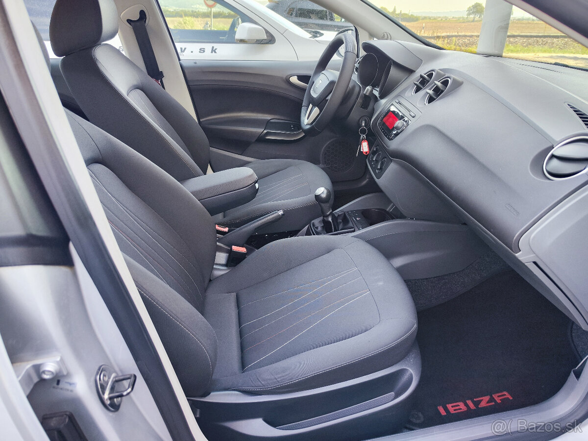 Seat Ibiza 1.4i 16V Reference - 11
