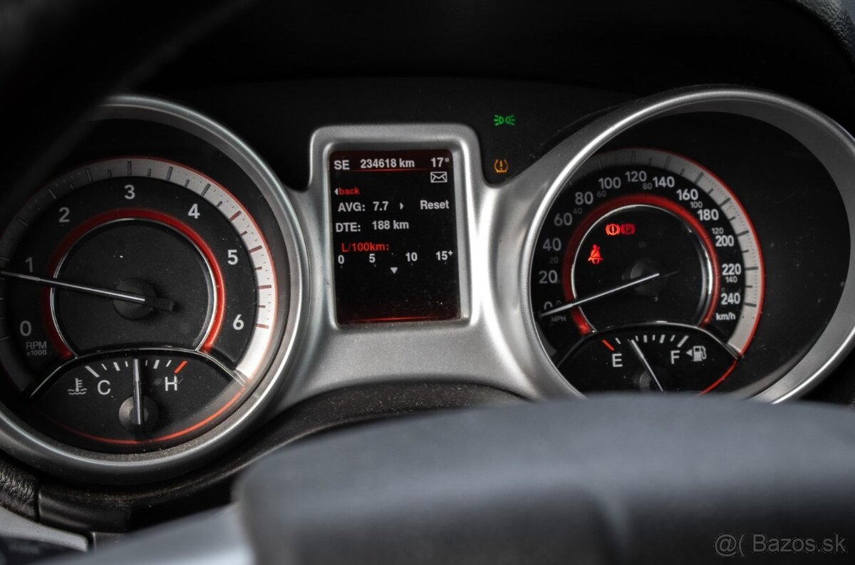 Fiat Freemont 2.0 16V MultiJet - 11