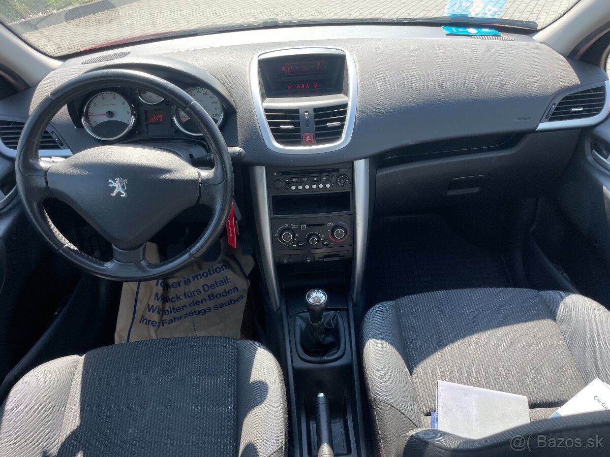 PEUGEOT 207 1,4i 54kw Klima ESP 2012 - 11