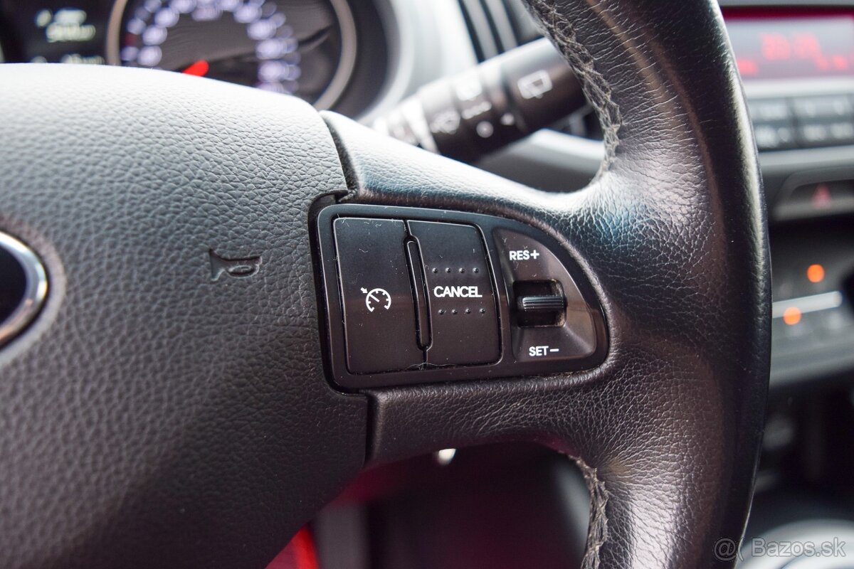 Kia Sportage 1.7 CRDi 2015 - 11