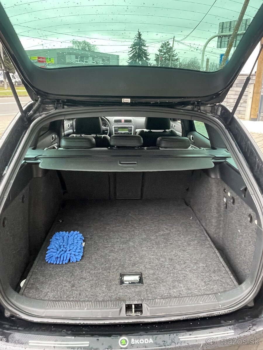 Škoda Octavia RS 2.0TDI - 11