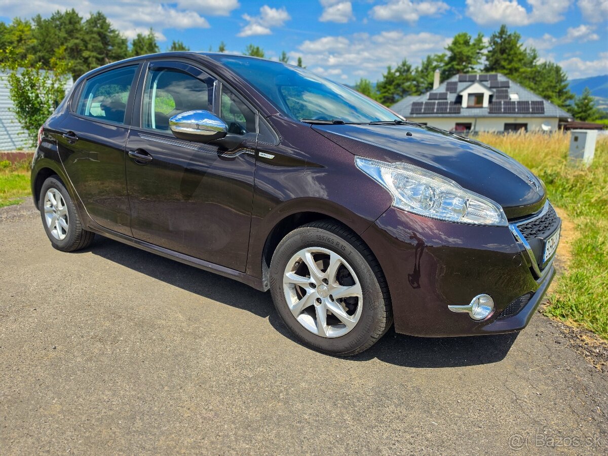 Peugeot 208/ 1.2 / 60kW/ M5 - 11