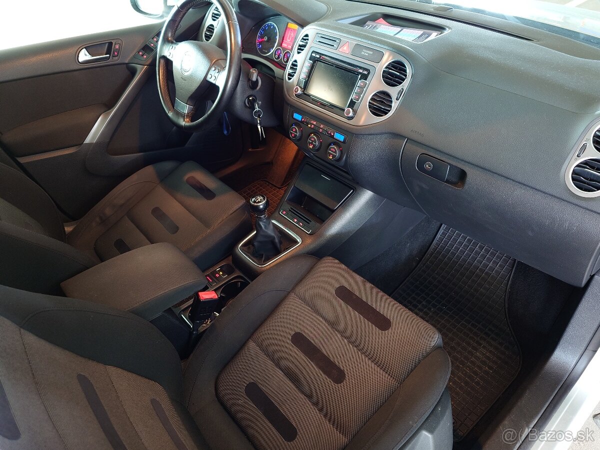 Volkswagen Tiquan 1,4i 4x4 - 11