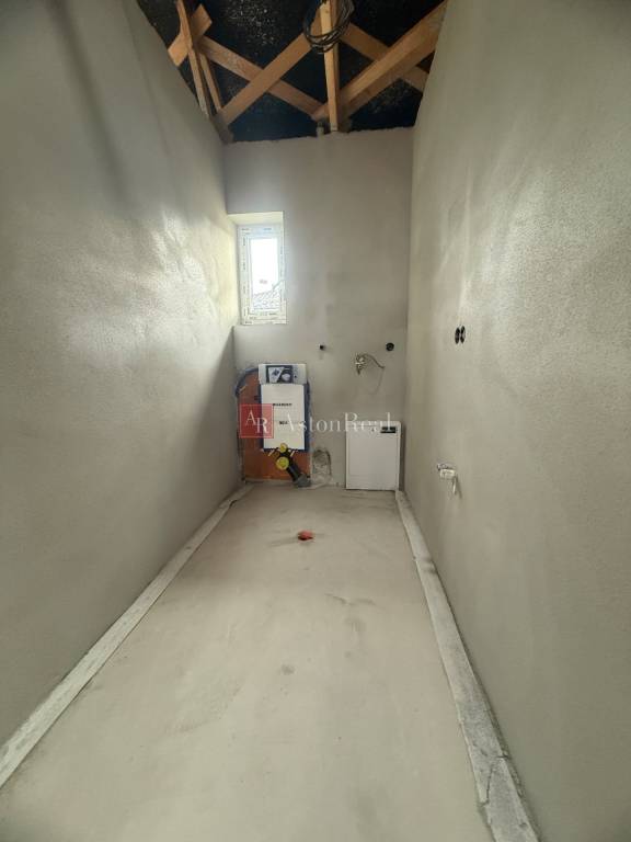 Praktický 4-izbový bungalov v novovybudovanej lokalite- Horo - 11