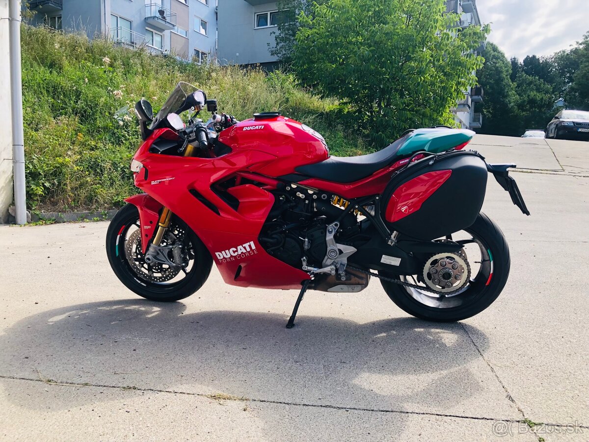 Ducati Supersport 950 S - 11