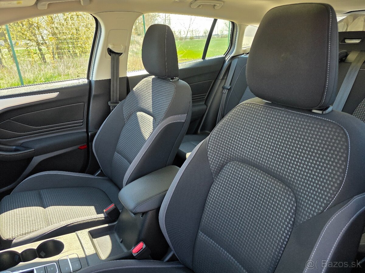 Ford Focus Kombi 1.5 TDCi Titanium - 11