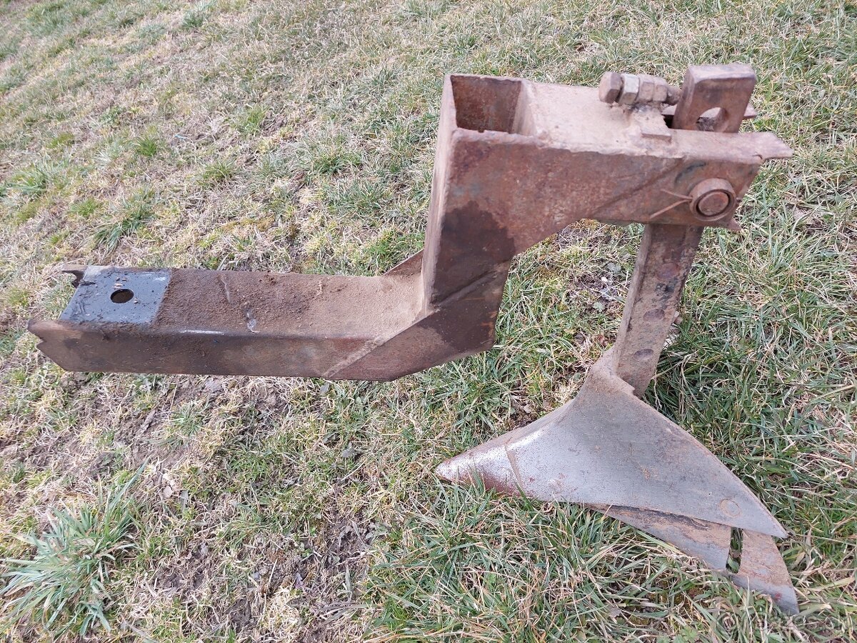 AGROSTROJ JIČÍN - jičínka MF70 - 11