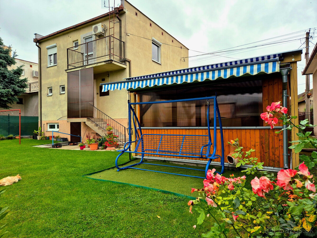 Rodinný dom blízko centra mesta . - 11