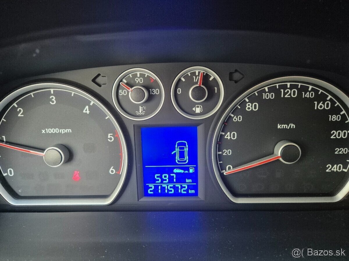 Hyundai i30 1.6 CRDi - 11