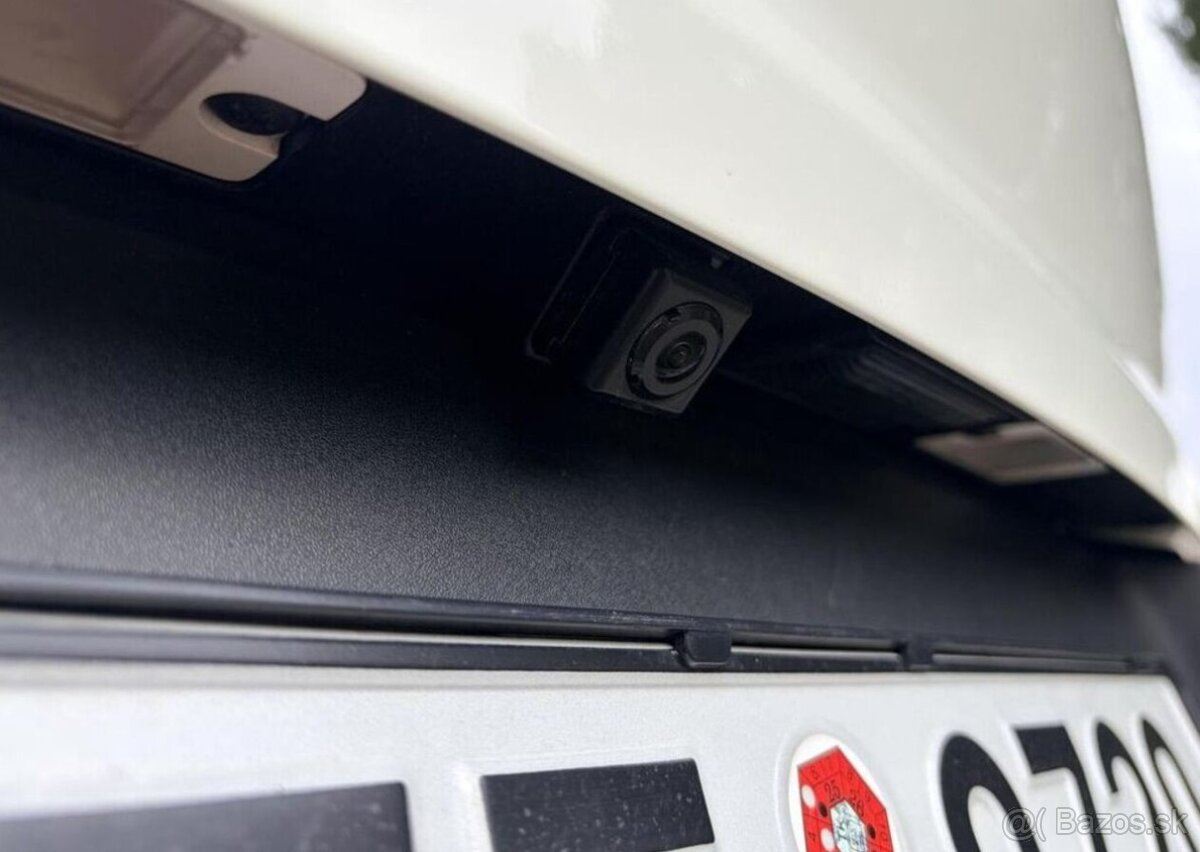 SsangYong Korando 1.5 T-GDI 4x4 A/T STYLE PLUS benzín - 11