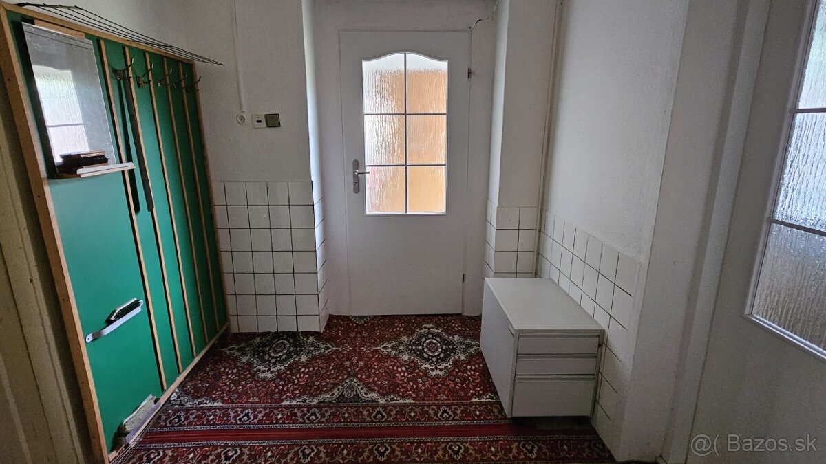 RODINNÝ DOM V OBCI JURKOVÁ VOĽA,LEN 5 MINÚT OD MESTA SVIDNÍK - 11