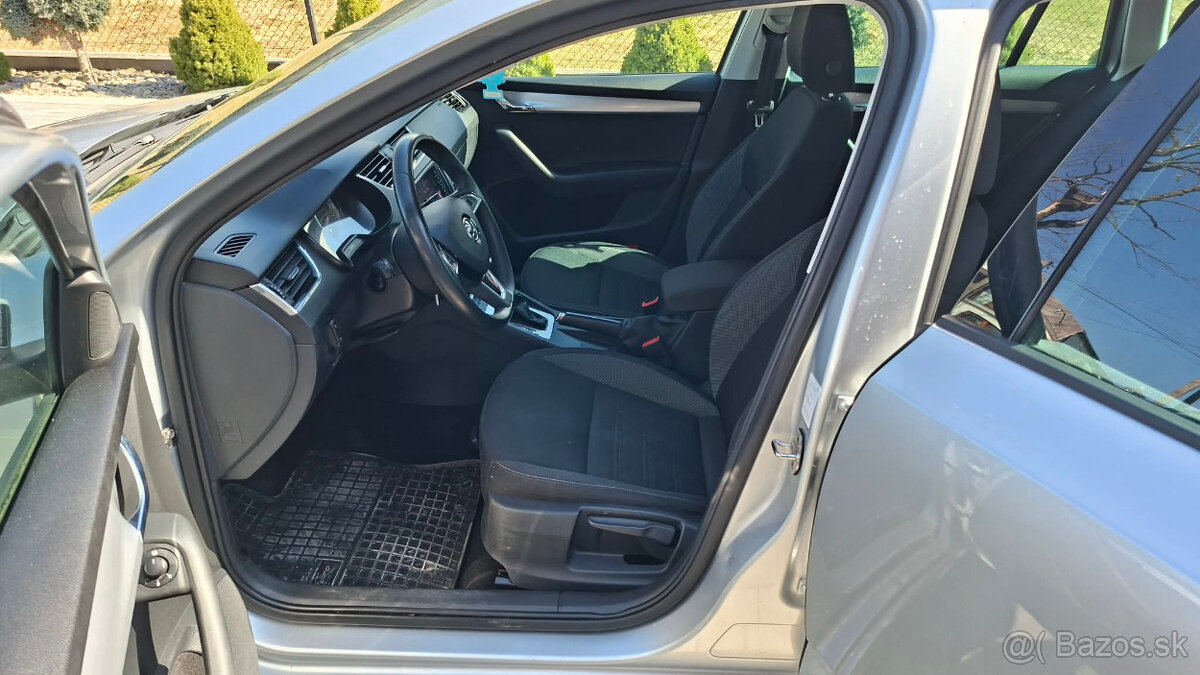 ŠKODA OCTAVIA 1.6 TDI, rv 2019 - 11