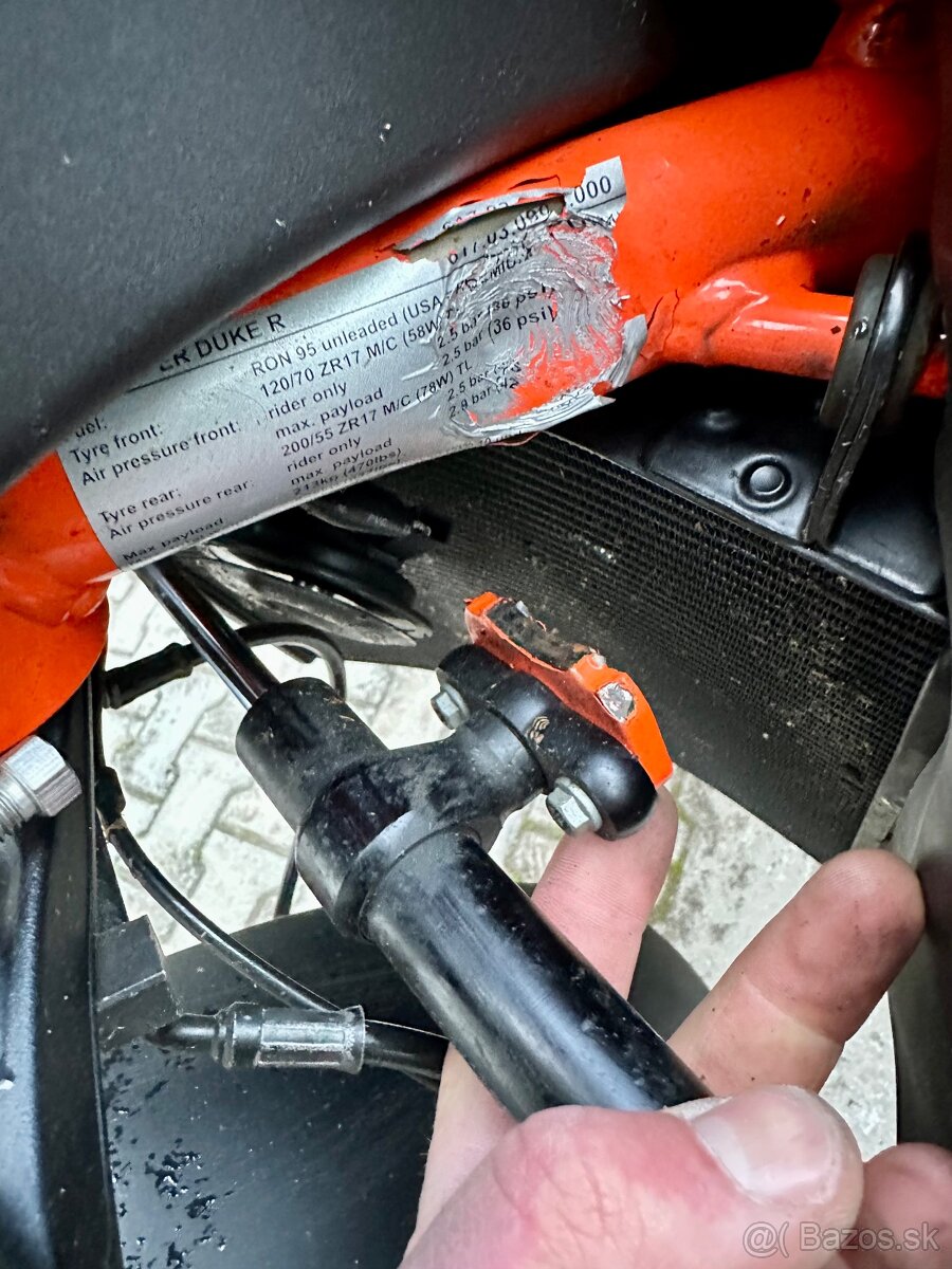 Ktm 1290 super duke R evo - 11