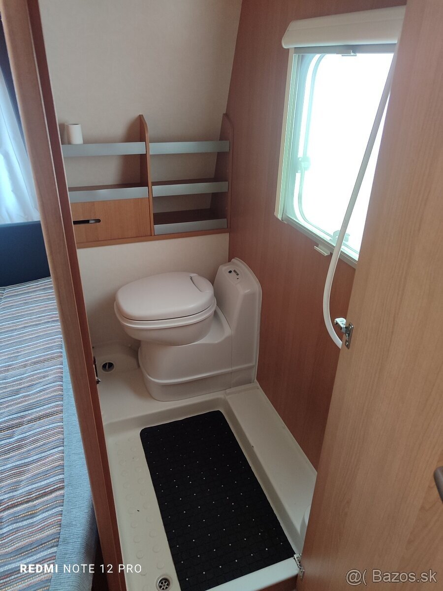 Obytný príves Knaus Holiday 465 TF, model 2011, klimatizácia - 11