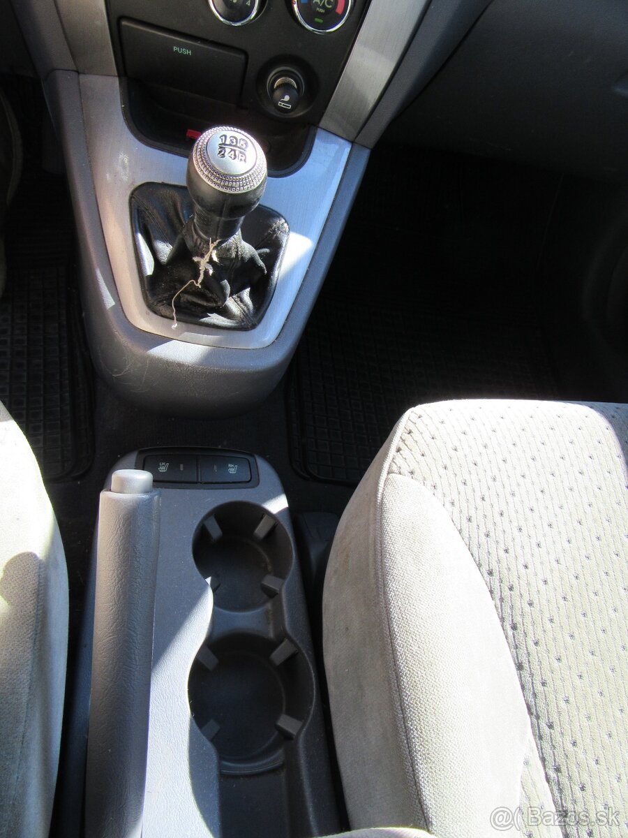 Hyundai Tucson 2.0crdi - 11