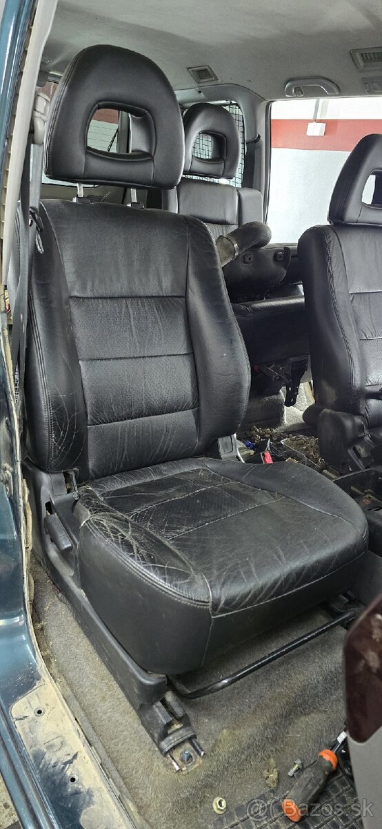 Mitsubishi pajero 3.2did V60 / V70 - 11