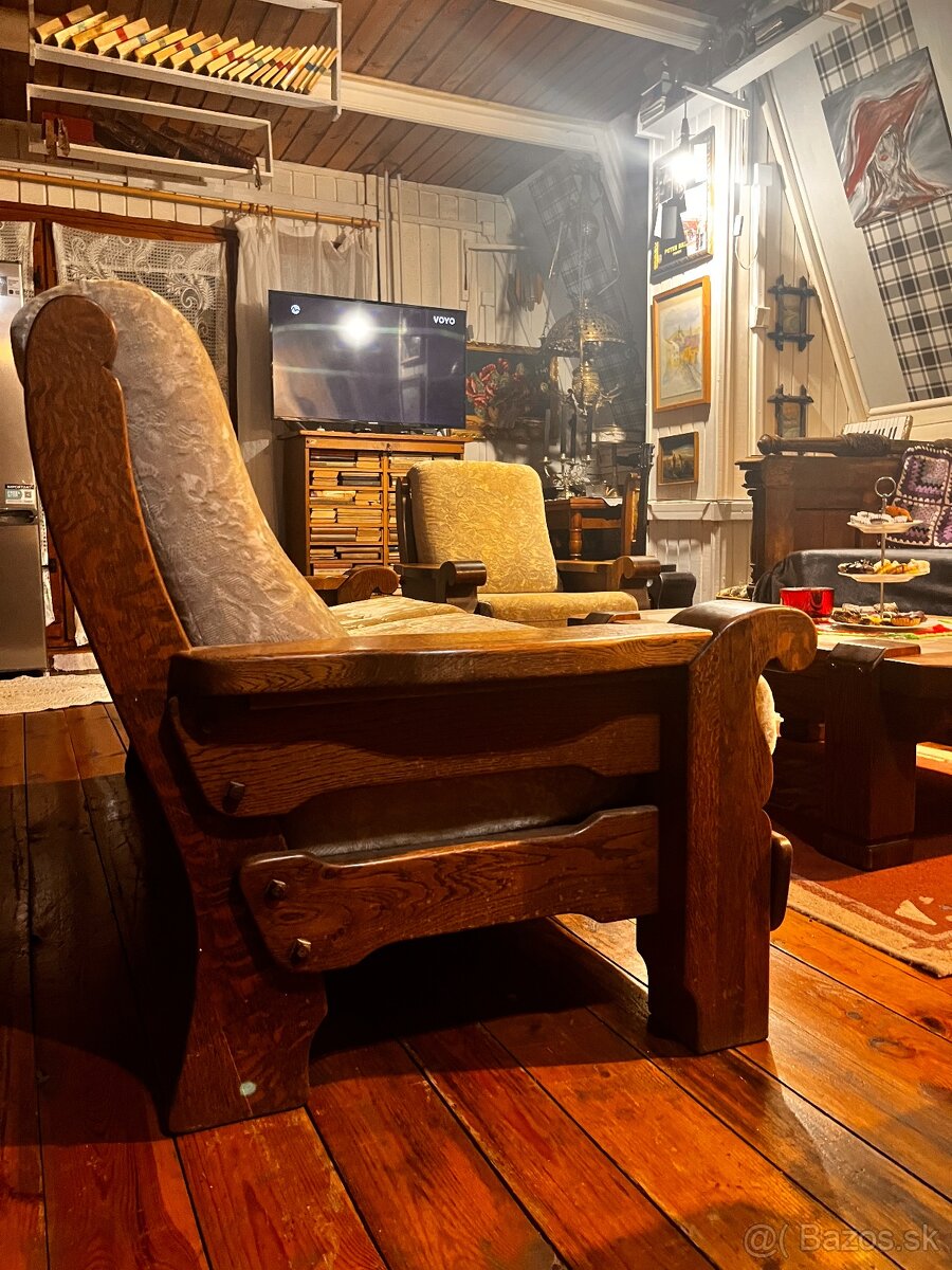 masívny nábytok - sedačka + konferenčný stolík - 11