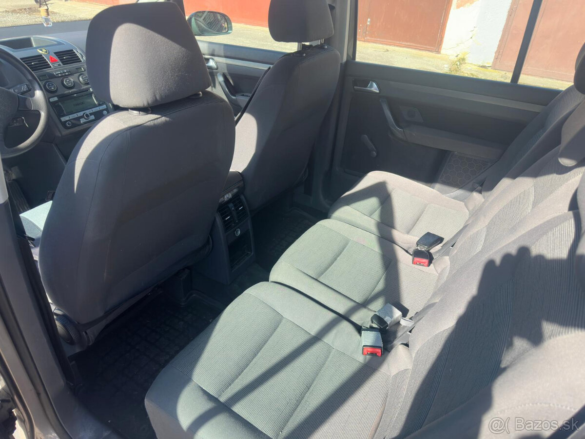 VW Touran 1.9 TDI, r.v. 2008 - 11