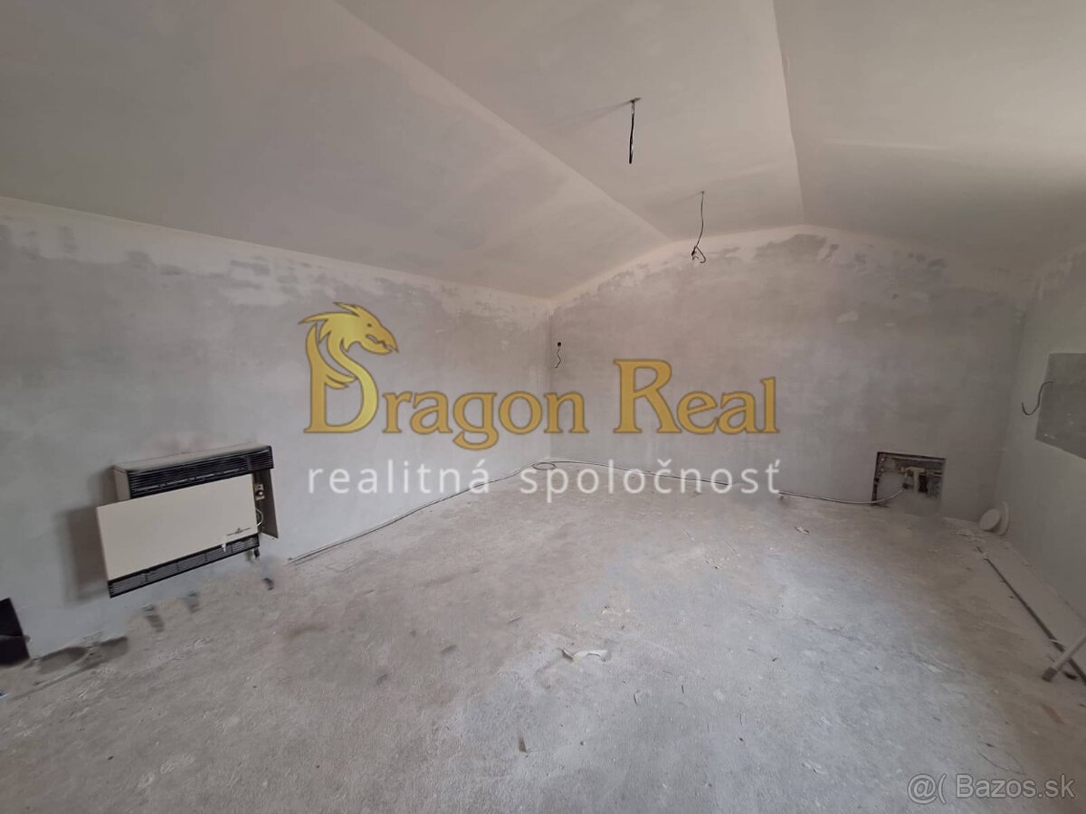 PREDAJ – Rodinný dom s čarovným jazierkom – DRAHŇOV - 11