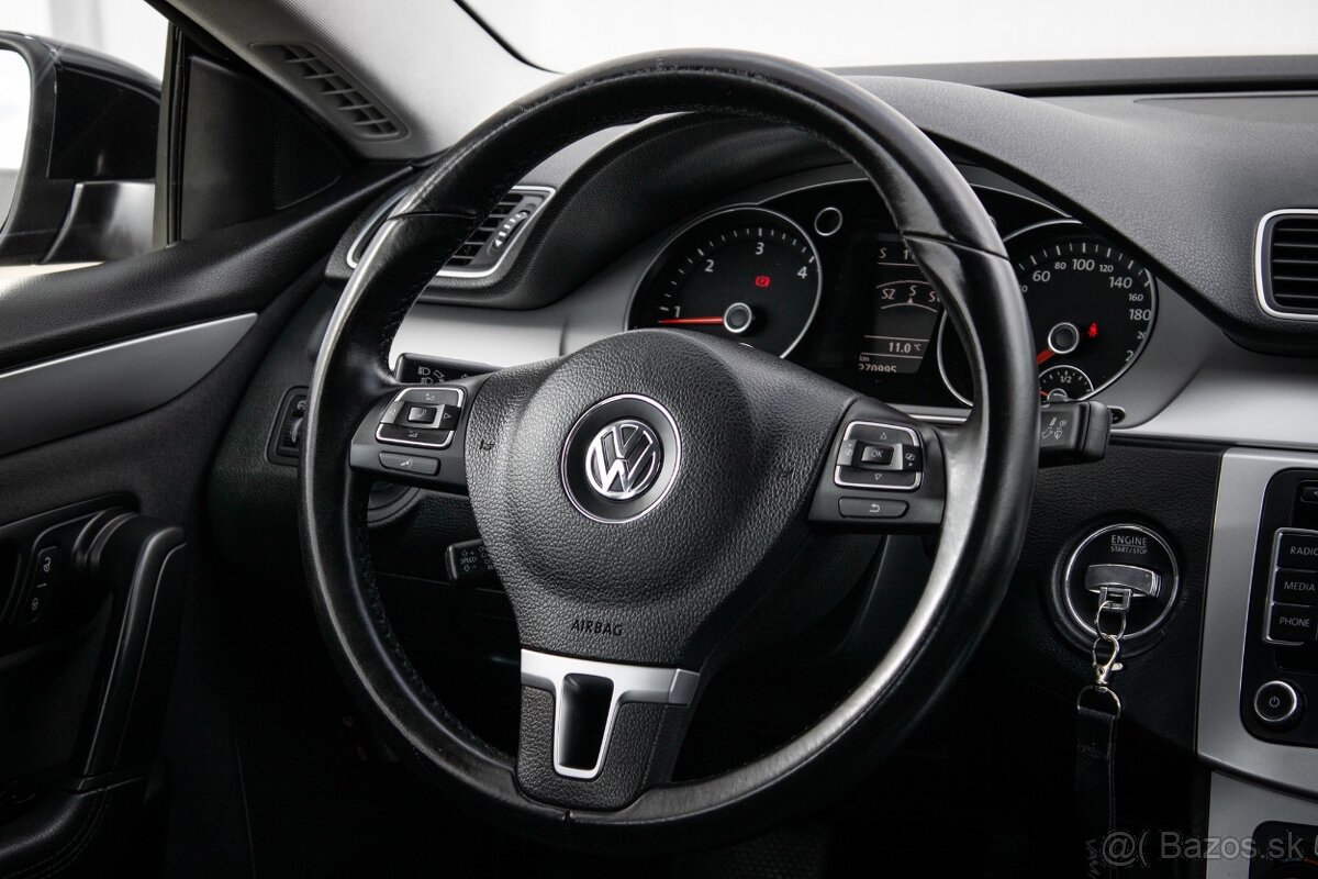 Volkswagen Passat CC 2.0 TDI BlueMotion - 11