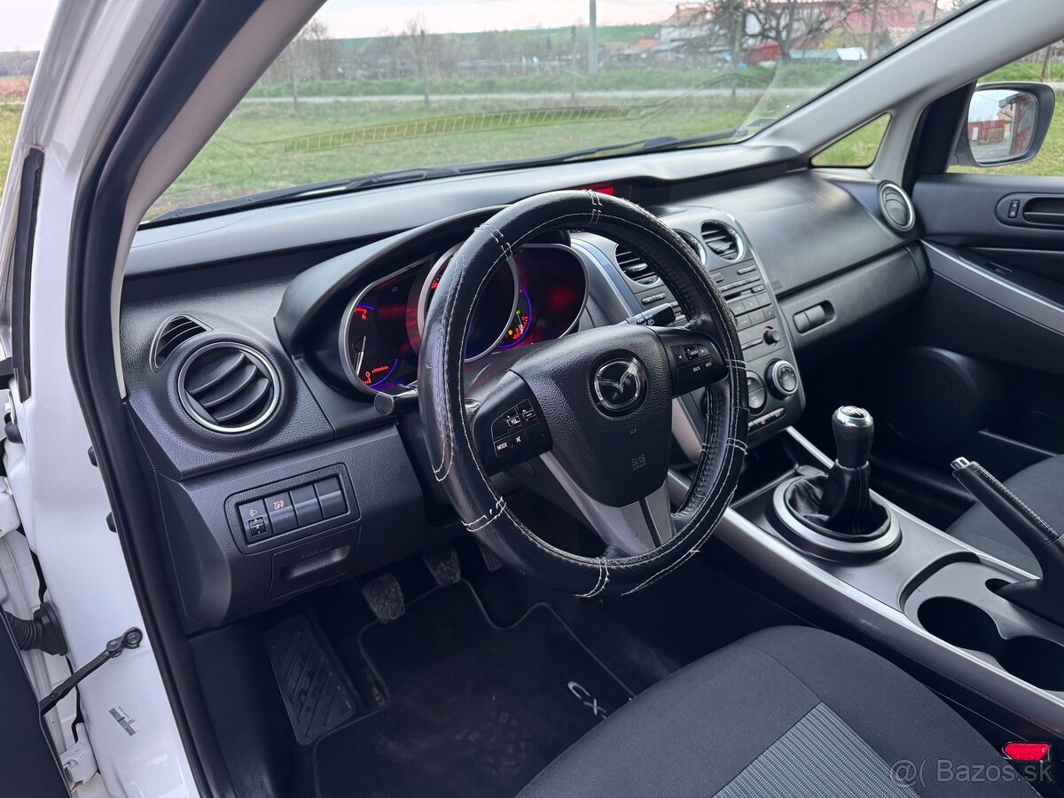 Mazda CX-7 - 11