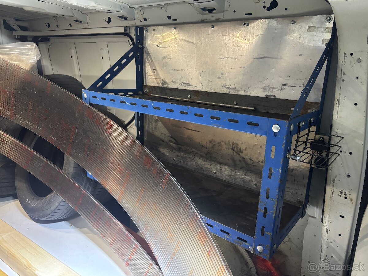 Renault Trafic 1.6 dci - 11