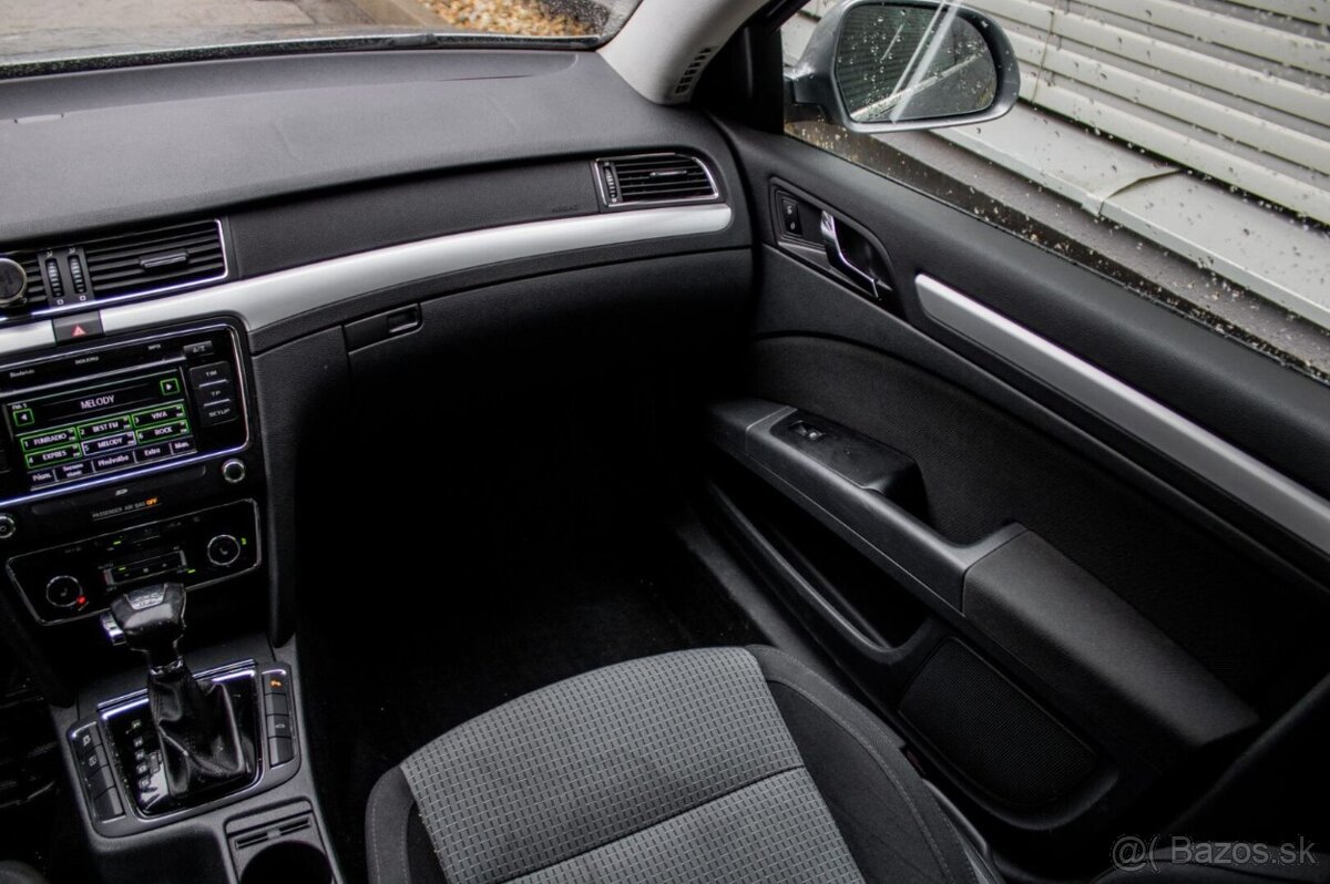 Škoda Superb Combi 2.0 TDI 4x4 DSG - 11