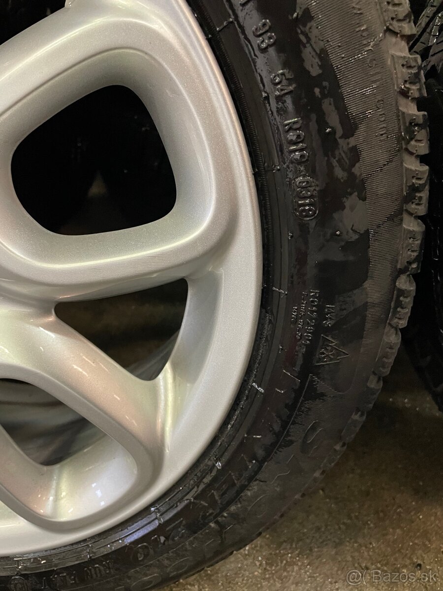 5x112 R16 6,5J ET54 + 195/55 R16 Pirelli zimné - 11