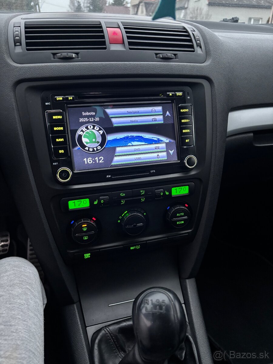 Skoda octavia rs 2.0tdi - 11