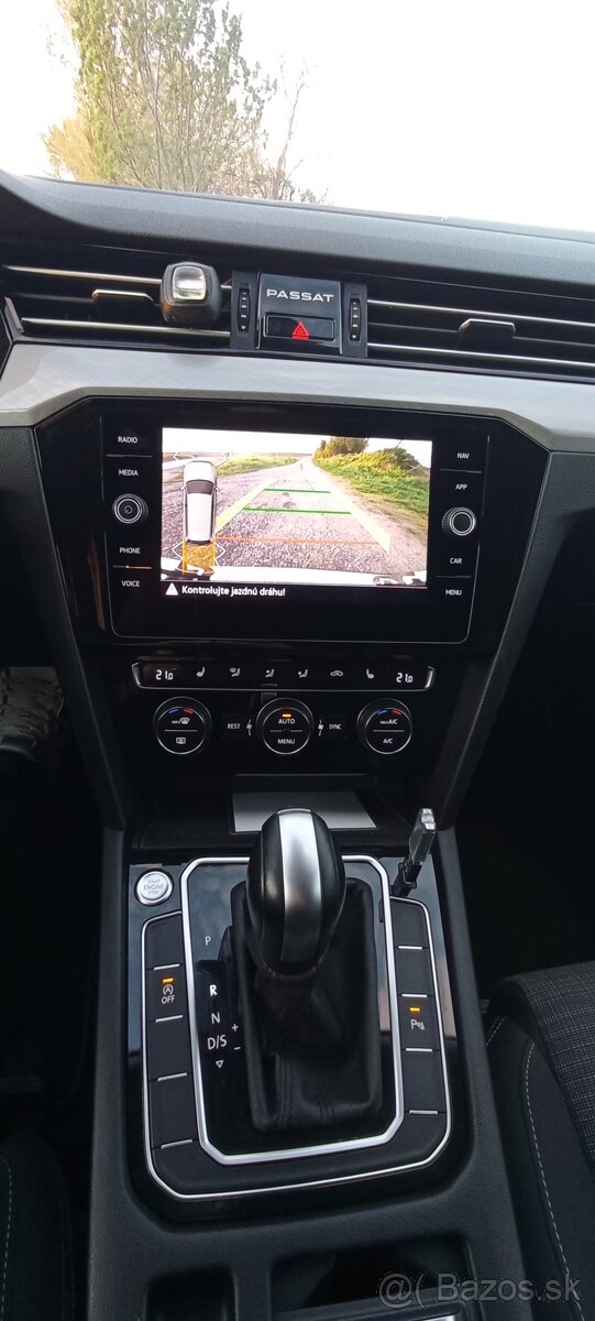 VW Passat B8 Facelift 2.0 TDI 140 kW - 11