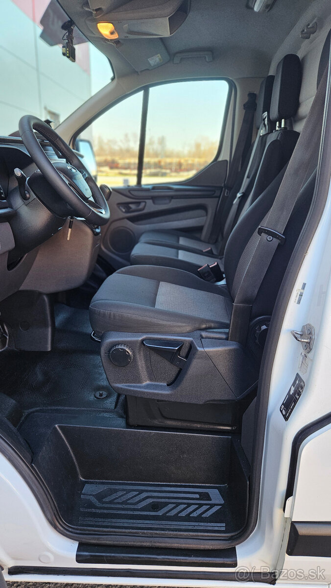Ford Transit Custom facelift L1H1 - 11