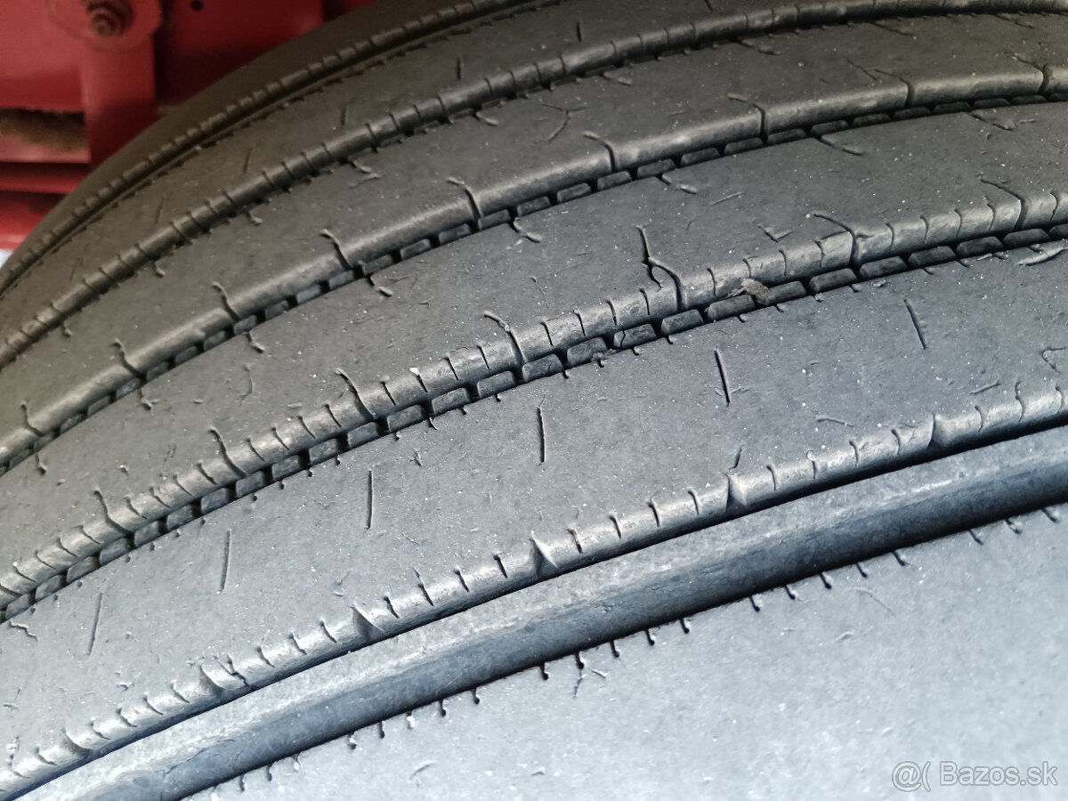 DAF XF 105.460 PŘEPRAVNÍK STROJŮ A VOZIDEL -14 T - 11