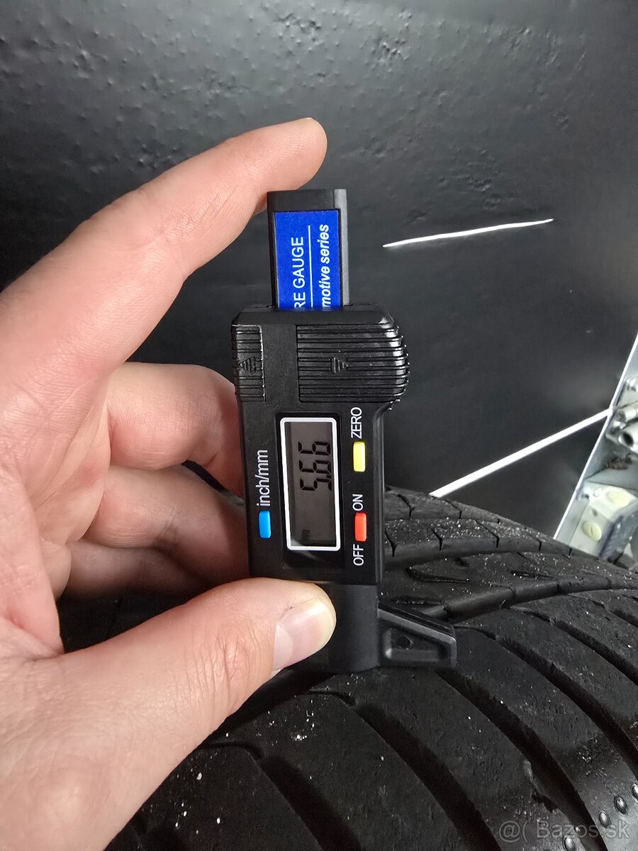 Letná sada JEEP Compass 225/55 R18 Pirelli Scorpion - 11