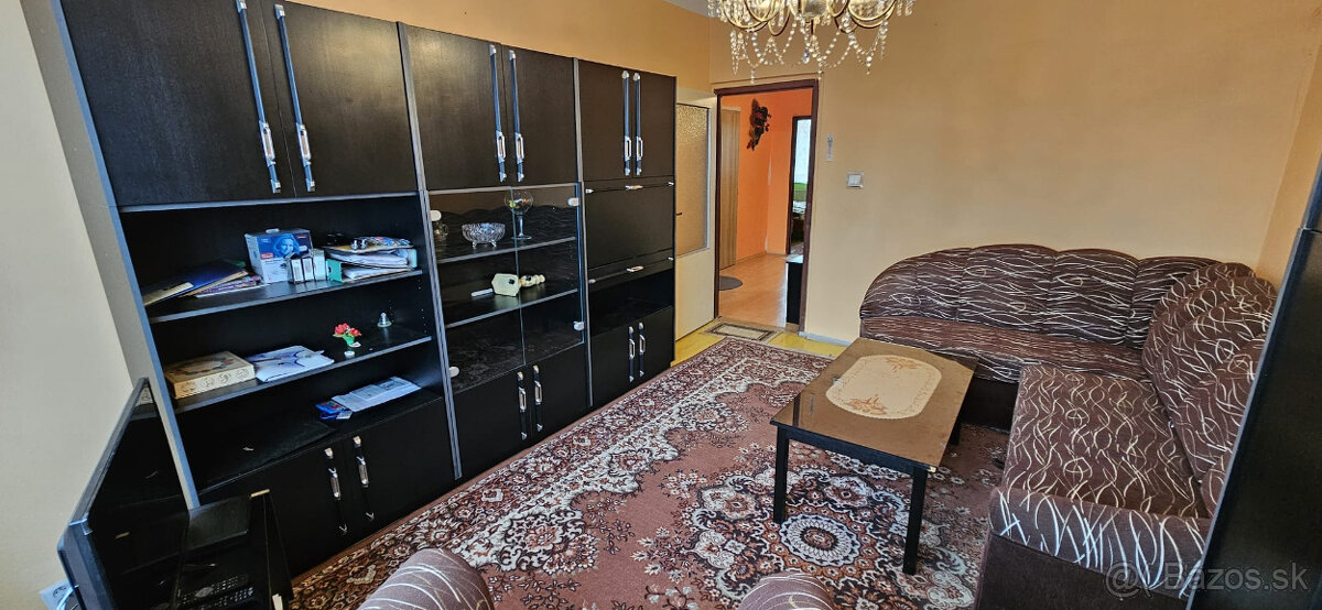 Byt 2+1 s loggiou na sídlisku Západ II, Smižany, okres SNV - 11