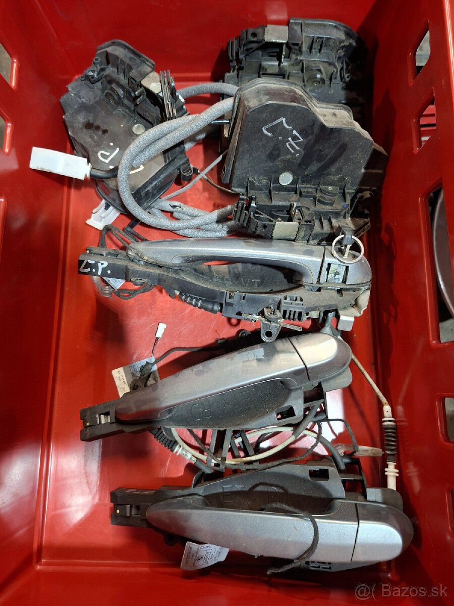 Nd dverí x5 E70 /E71 - 11