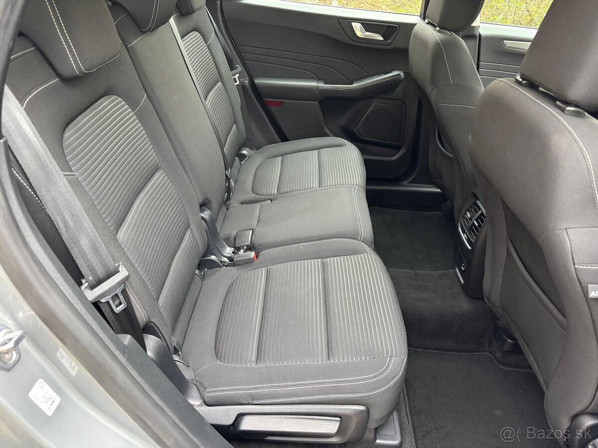 Ford Kuga 1.5 TDCi EcoBlue 120k Titanium X A/T - 11