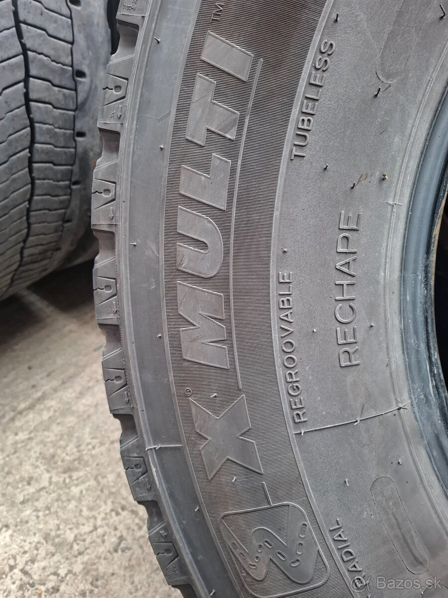 315/70 R22,5 Michelin X MULTI - 11