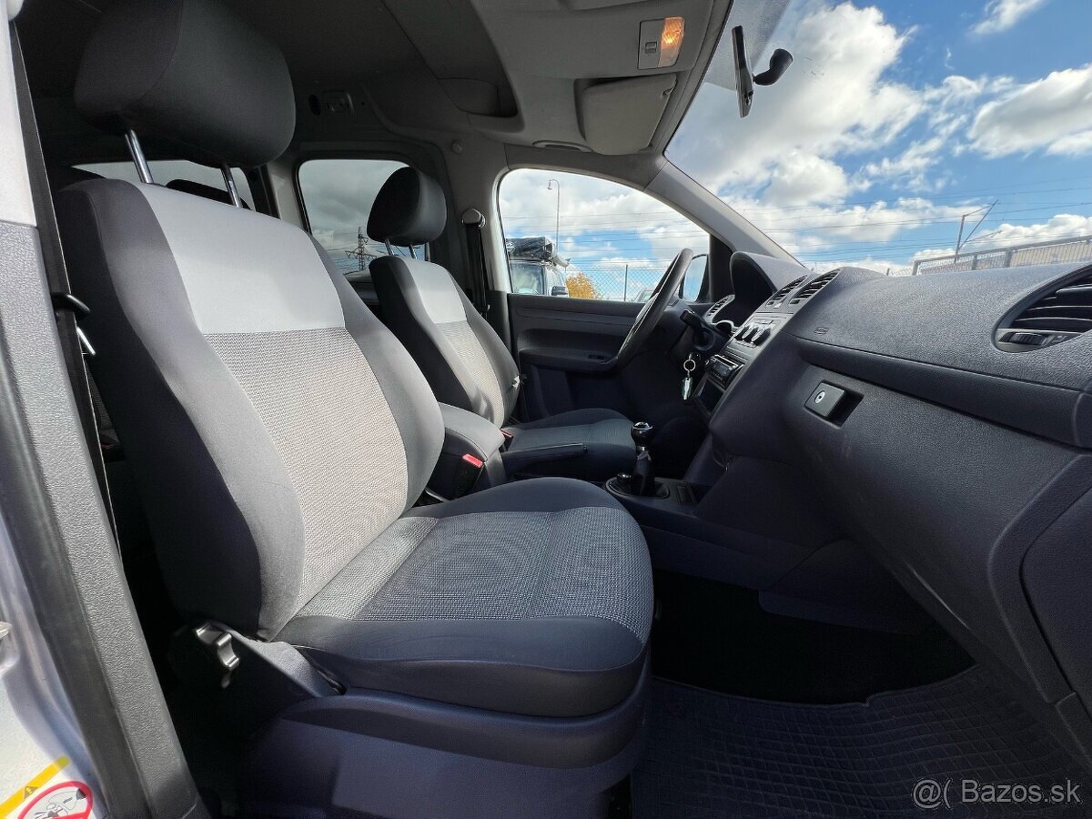 VW Caddy Maxi 2.0 TDI diesel, 103kW, MT/6, rok:04.2011. - 11