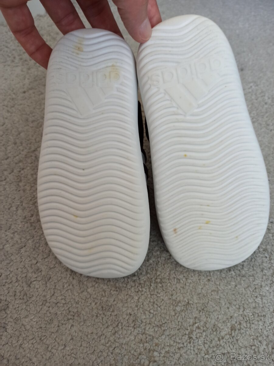 Sandálky Adidas veľ 28 - 11