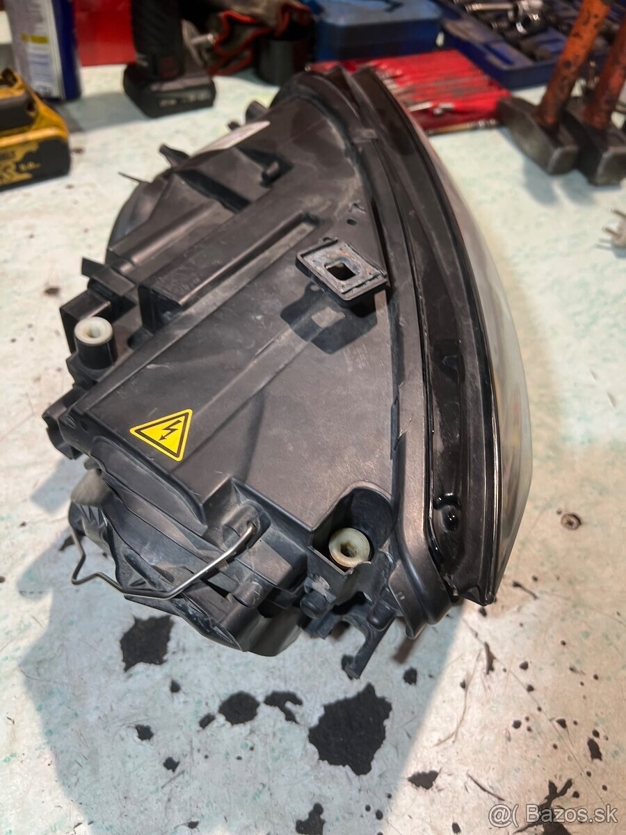 Audi TT 8J bixenon s natačanim - 11