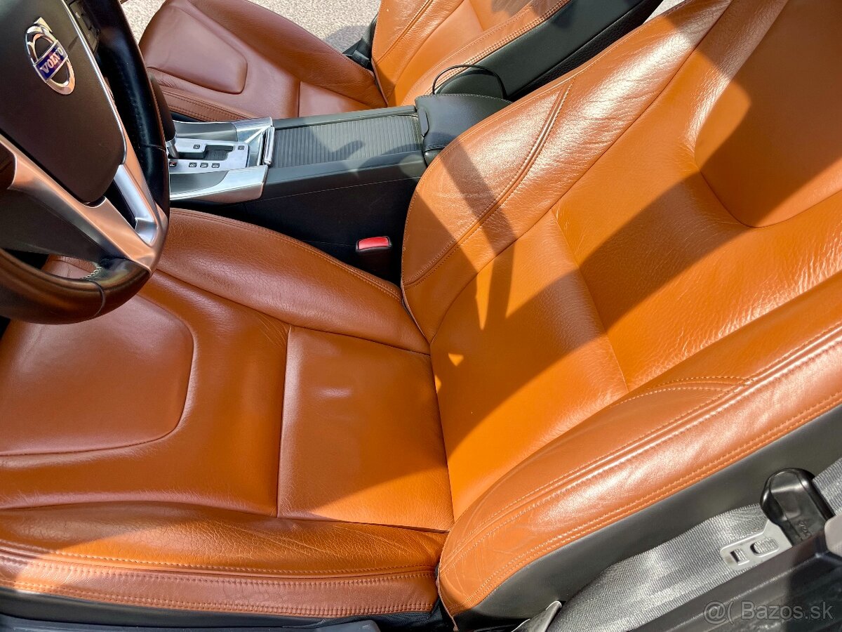 Predám Volvo S60 D3 - 11